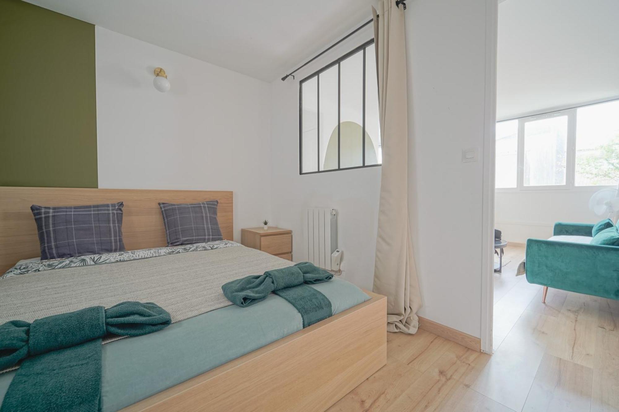 Complete 1Br With Balcony Only 5 Min. On Foot To Metro By Doorman Apartman Saint-Ouen  Kültér fotó