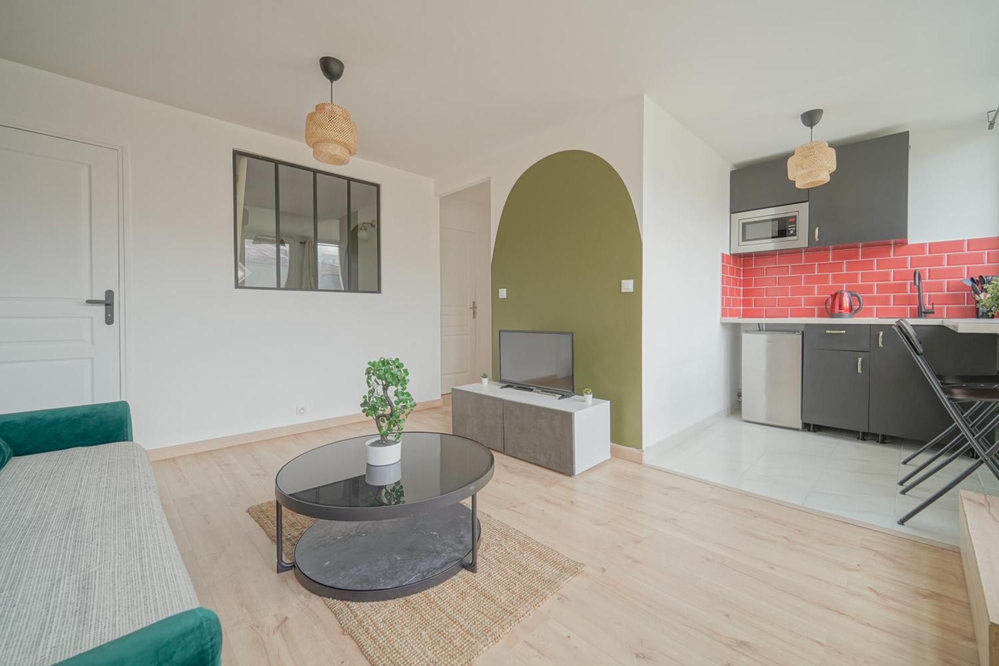 Complete 1Br With Balcony Only 5 Min. On Foot To Metro By Doorman Apartman Saint-Ouen  Kültér fotó