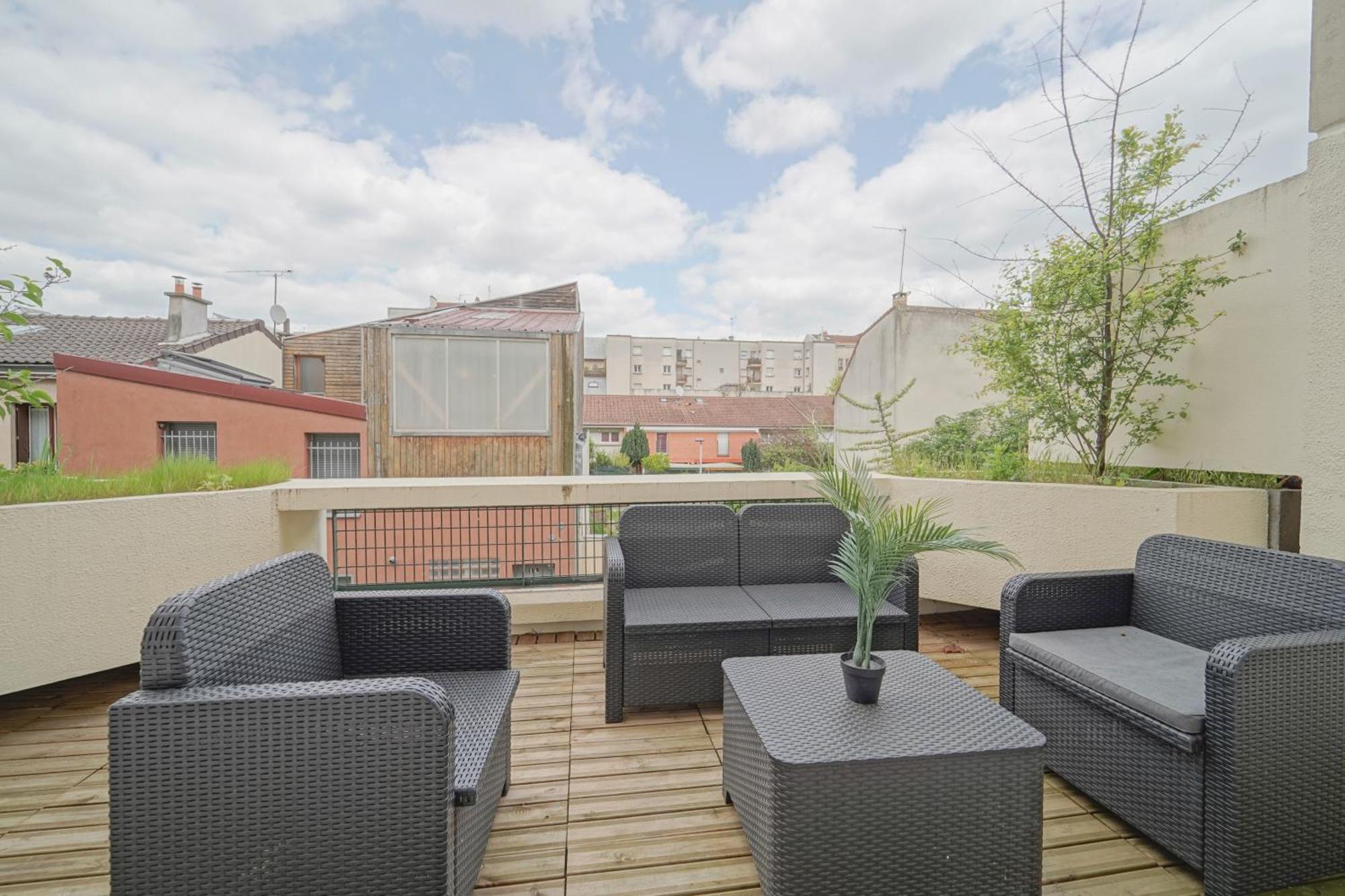 Complete 1Br With Balcony Only 5 Min. On Foot To Metro By Doorman Apartman Saint-Ouen  Kültér fotó